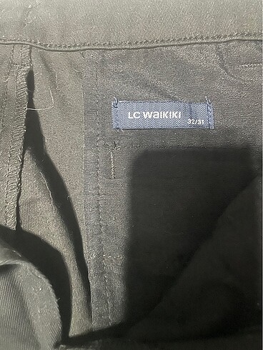 31 Beden siyah Renk LCW Erkek Pantolon