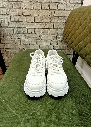 37 Beden Kalın taban beyaz spor ayakkabı sneakers 