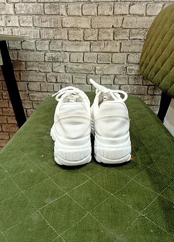 37 Beden beyaz Renk Kalın taban beyaz spor ayakkabı sneakers 