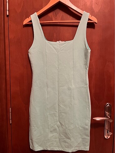 Mint yeşili elbise