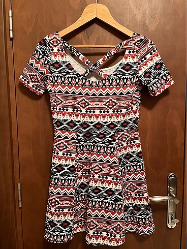 H&M Yepyeni elbise