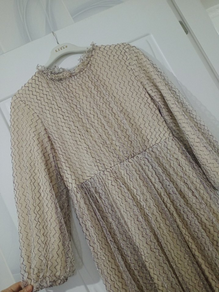 Bej Pilili Uzun Kadın Elbise - Görsel 2