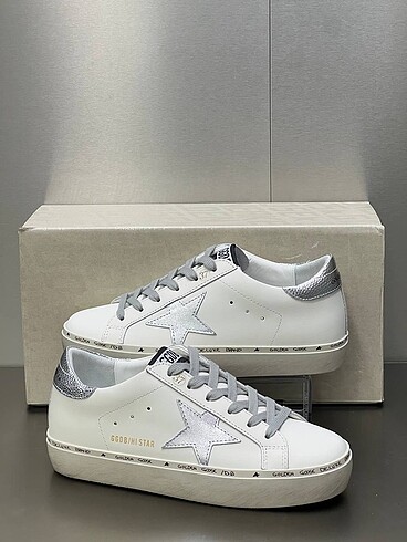 36 Beden beyaz Renk Golden goose