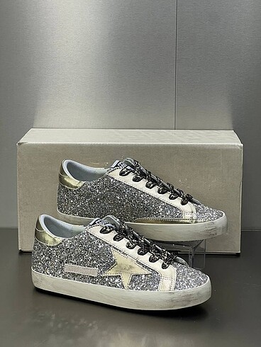 36 Beden Golden goose
