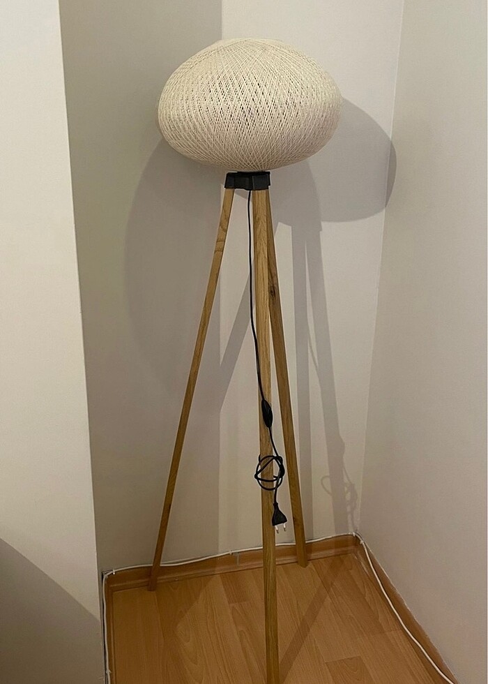 Lambader ayaklı lamba - Görsel 2