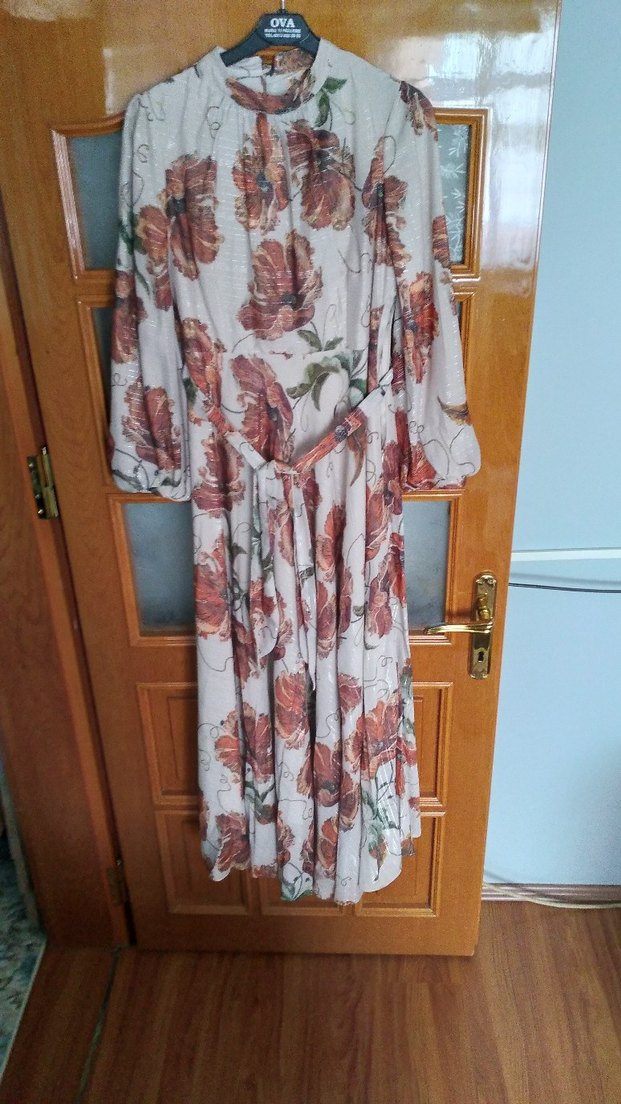 Çiçek Desenli Bej Uzun Bohem Elbise - Görsel 2