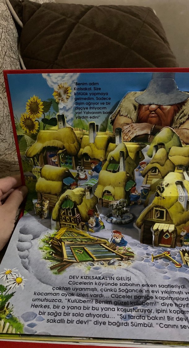 Çocuk Kitapları Seti: Devler, Meraklı Minik, Peter Pan - Görsel 2