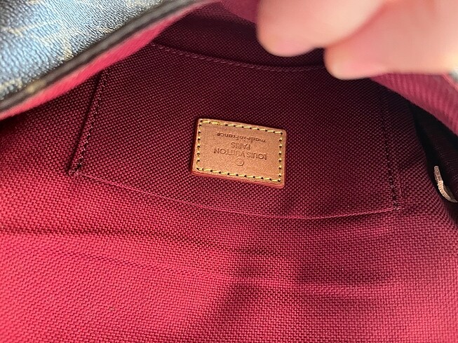 Louis Vuitton Deri mini çanta