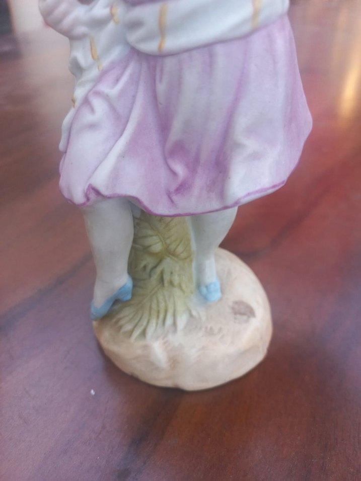 Pastel Renkli porselen biblo - Görsel 3