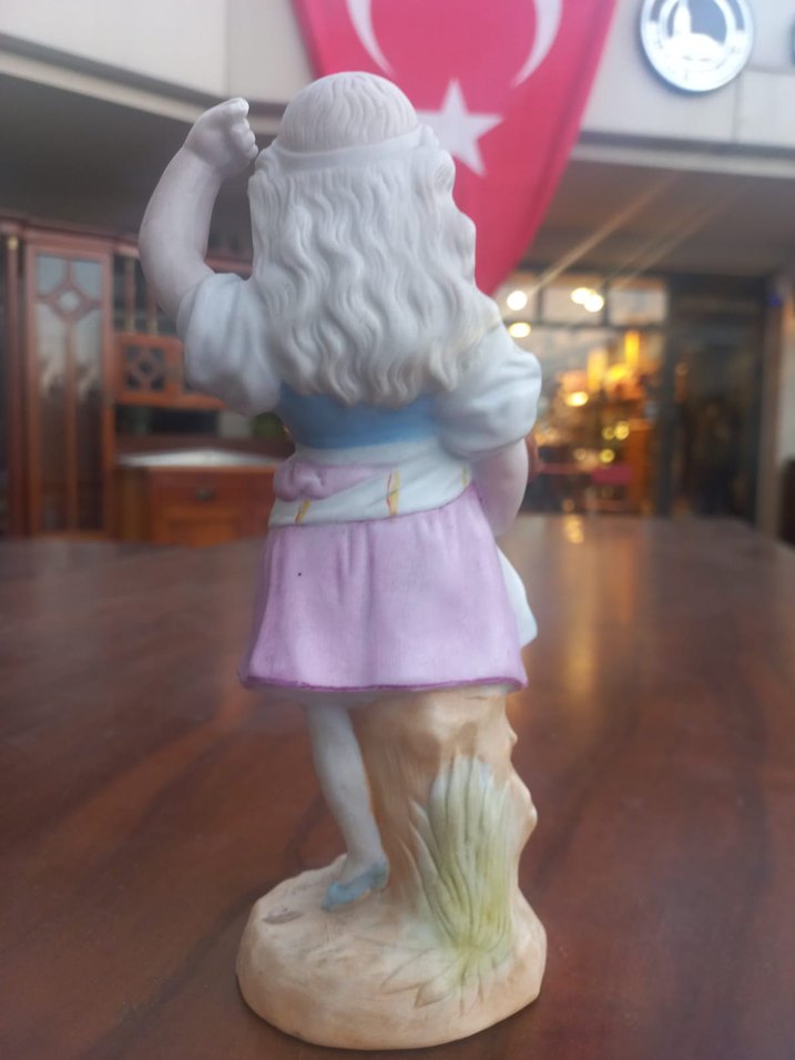 Pastel Renkli porselen biblo - Görsel 5