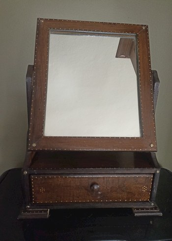 Koyu Kahverengi Çerçeveli Makyaj aynasi - Görsel 2