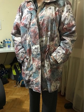 İlkbahar/sonbahar kullanımı için trenchcoat