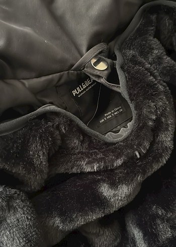 Siyah Kadın Midi Kaban, Kürklü Kapüşonlu - Görsel 4