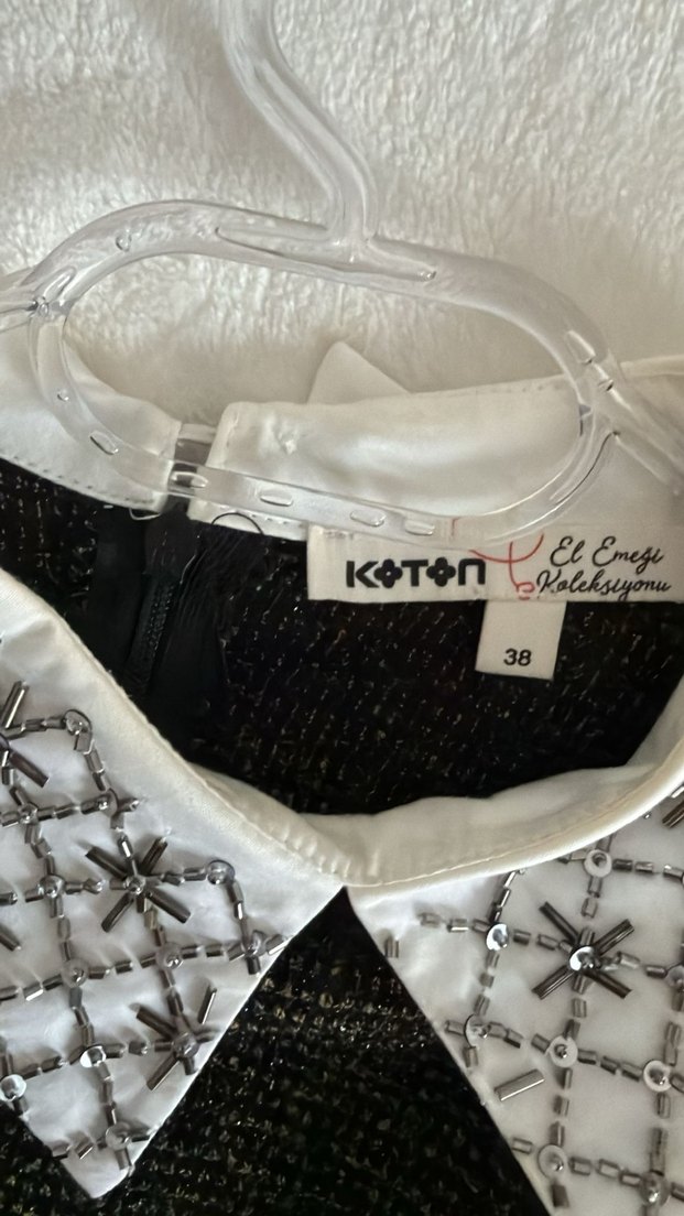 Nakışlı Yaka Detaylı Midi Triko Elbise - Görsel 2