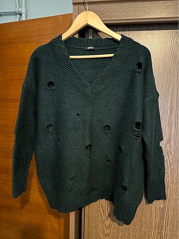 Delikli Oversize Kazak