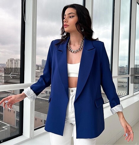 Trendyol & Milla Esra helvaci kol katlamali blazer ceket