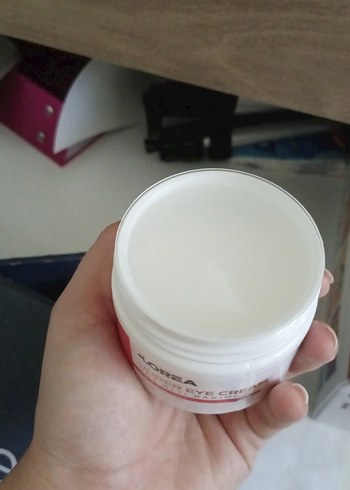 Diğer Clorea Göz Altı Bakım Kremi