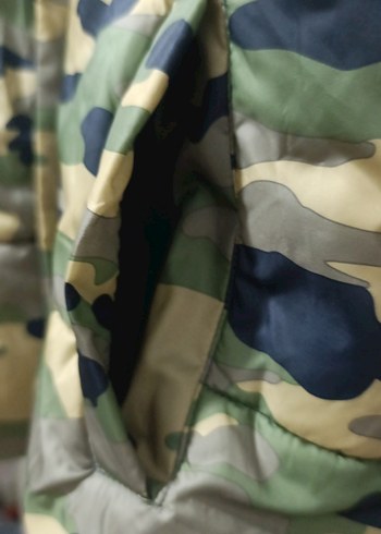 Kamuflaj Desenli Erkek Çocuk Mont - Görsel 4