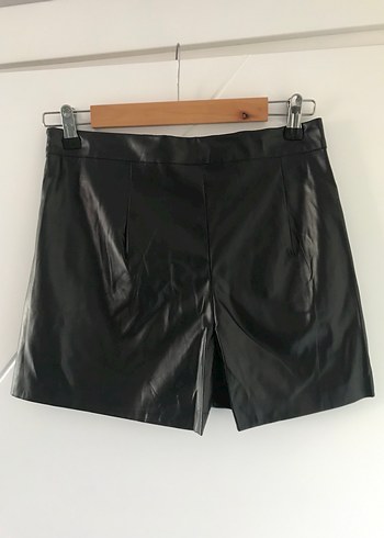 Siyah Deri Mini Şort - Görsel 2