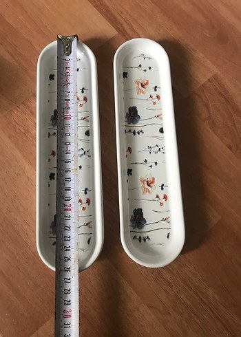 8 parça Beyaz Çiçek Desenli Seramik Servis Tabağı Seti - Görsel 4