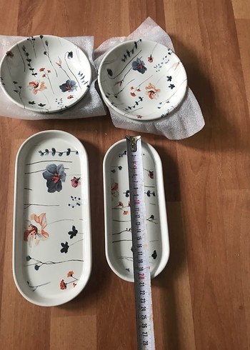 8 parça Beyaz Çiçek Desenli Seramik Servis Tabağı Seti - Görsel 6