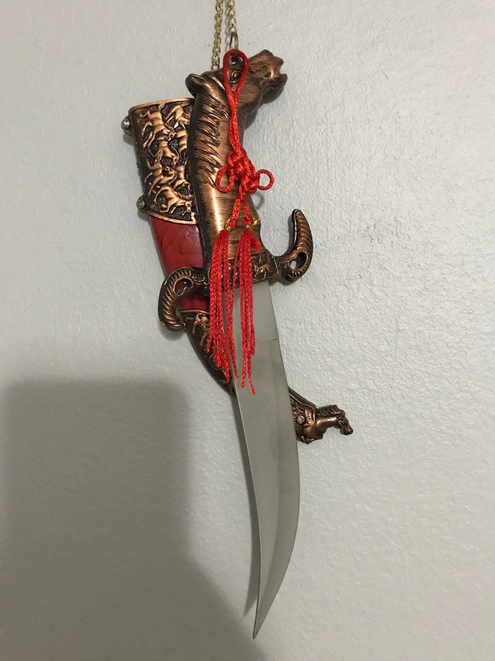 Kırmızı Kılıflı At Başı Dekoratif Kılıç - Görsel 4
