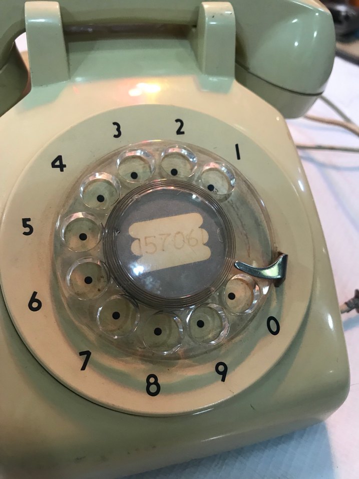 Bej Retro Döner Telefon - Görsel 2