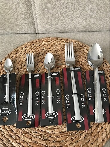 30 PARÇA PASLANMAZ ÇELİK ÇATAL KAŞIK TAKIMI