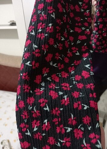 l Beden Büskivi yaka crop bluz