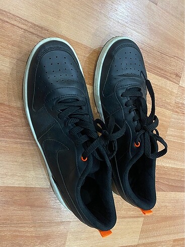 Nike spor ayakkabı
