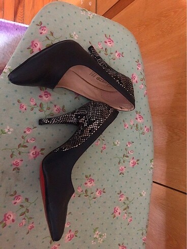 40 Beden Stiletto