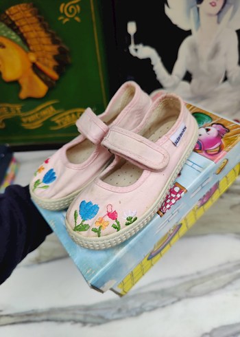 İspanya malı kız çocuk ayakkabısı 25 numara - Görsel 3