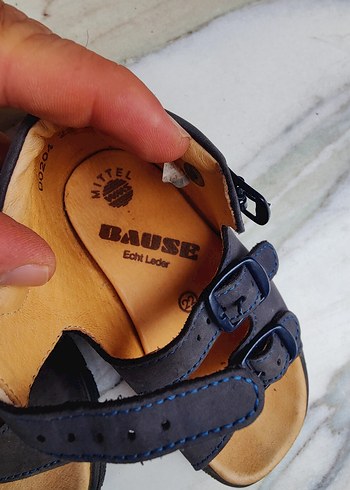 22 numara Avrupa Çocuk deri sandalet - Görsel 2