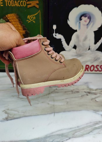 Bej Süet Kız Çocuk Botu LC Waikiki 25 numara - Görsel 4
