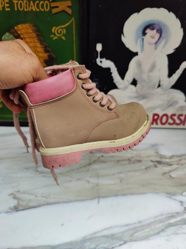 Bej Süet Kız Çocuk Botu LC Waikiki 25 numara - Görsel 4