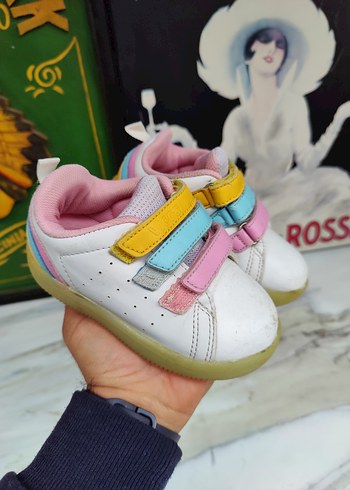 vicco spor ayakkabı 23 numara - Görsel 3