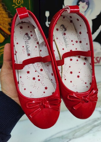 LC Waikiki 31 numara Kırmızı Fiyonklu Kız Çocuk Babet - Görsel 2