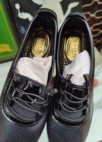 Marc ortopedik 36 numara Siyah Parlak Kadın Günlük Ayakkabı - Görsel 4