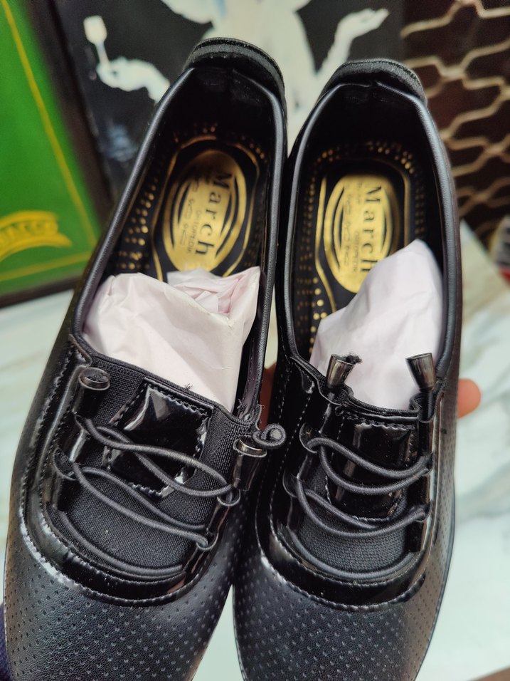 Marc ortopedik 36 numara Siyah Parlak Kadın Günlük Ayakkabı - Görsel 4