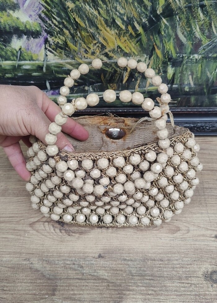 Çok eskilerden antika kadın çantası  - Görsel 4