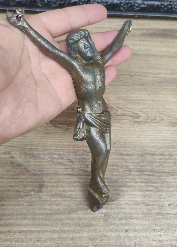 Avrupa döküm Nasıralı Hz İsa ikona  - Görsel 2