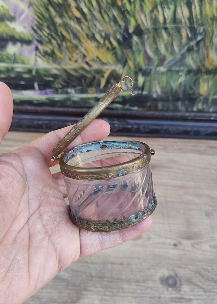 Fransız Bizote cam bronz çerçeve kasa mücevher kutusu  - Görsel 4