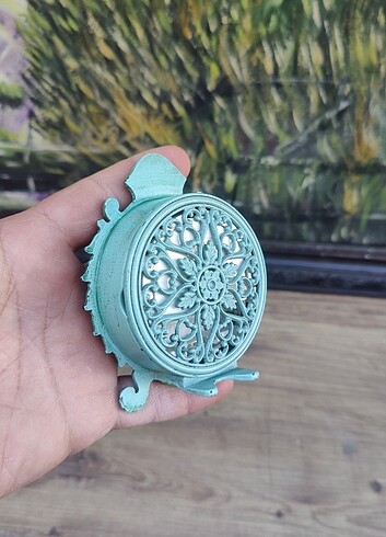 Avrupa metal kasa pilli masa saati  - Görsel 3