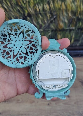 Avrupa metal kasa pilli masa saati  - Görsel 5