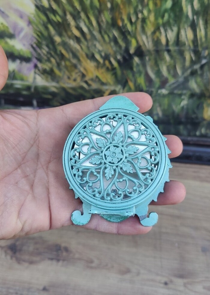 Avrupa metal kasa pilli masa saati  - Görsel 4