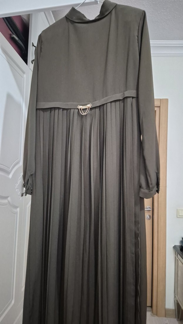 arkası pileli ferace - Görsel 2