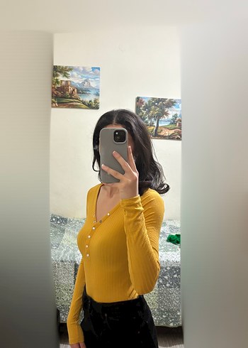 Sarı V Yaka Düğmeli Triko Bodysuit - Görsel 3