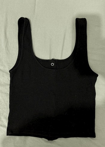 Siyah Düğmeli Crop Top - Görsel 2