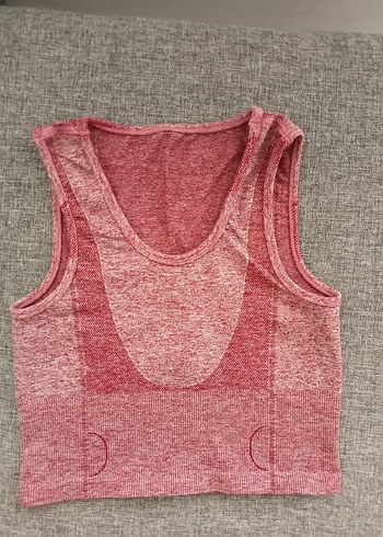 Diğer Kırmızı Atlet Fit Kesim