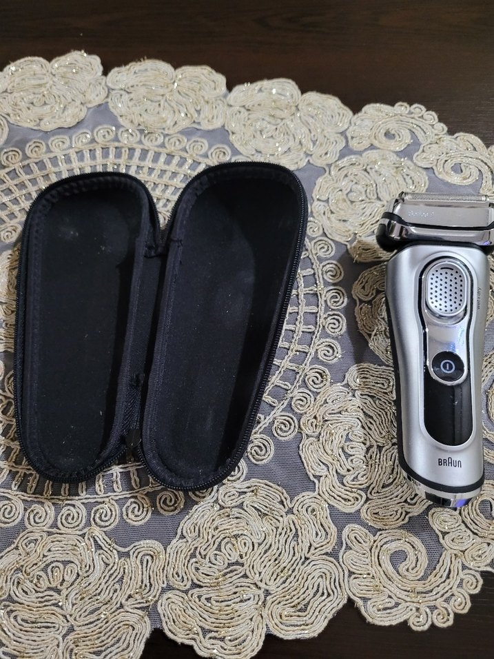 Braun Gri Elektrikli Tıraş Makinesi - Görsel 2